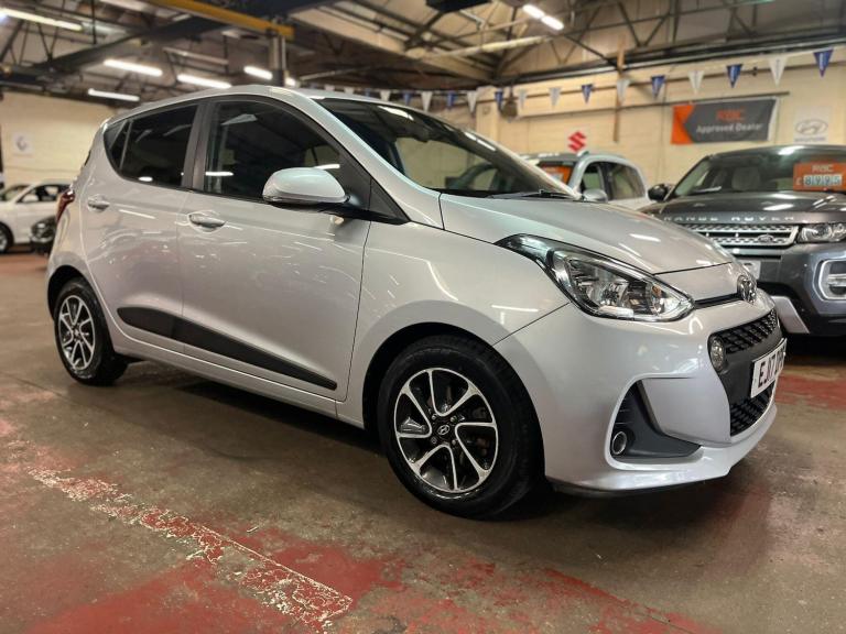 2017 Hyundai i10 1.2 Premium Euro 6 5dr HATCHBACK Petrol Manual