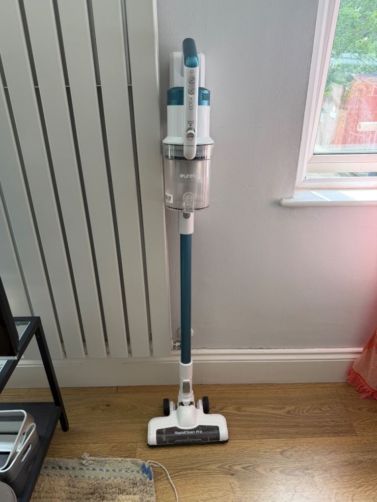 Eureka Cordless Vacuum Cleaner