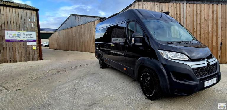 Citroen Relay van conversion 2020 2 berth 3 belts 6.2m 3500kgs 23k miles