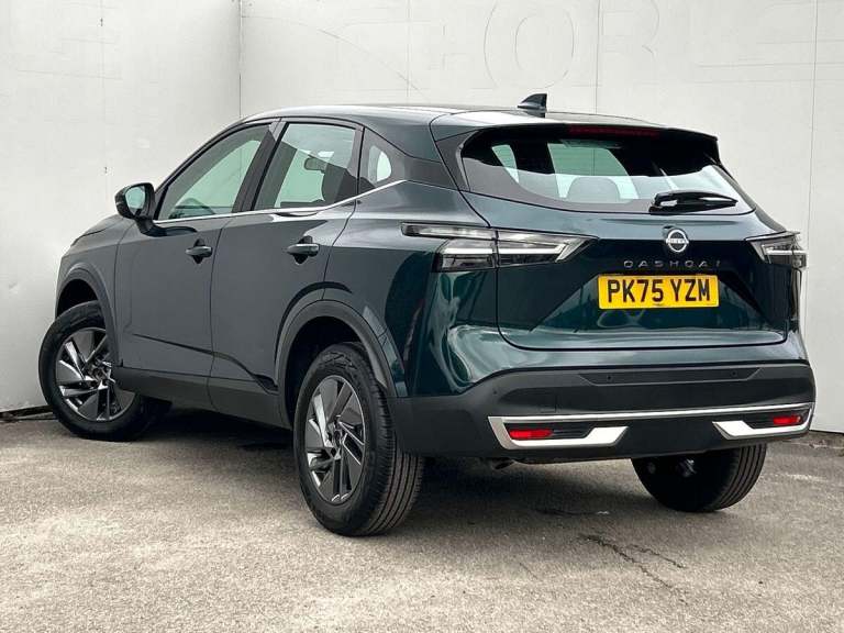 2025 Nissan Qashqai 1.3 DiG-T MH Acenta Premium 5dr HATCHBACK PETROL Manual