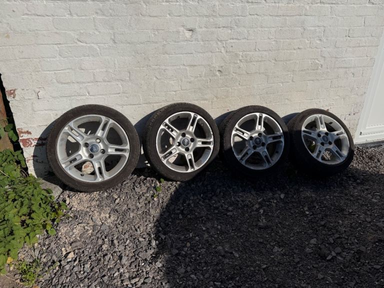 Ford Fiesta Alloy Wheels 