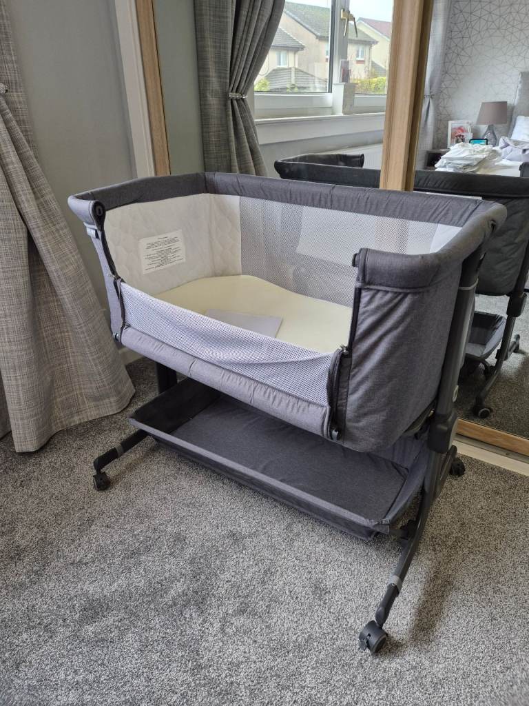 Red Kite Beside Me Bed (0-6mo)