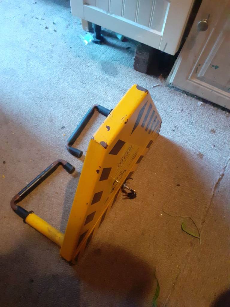 Wheel clamp 