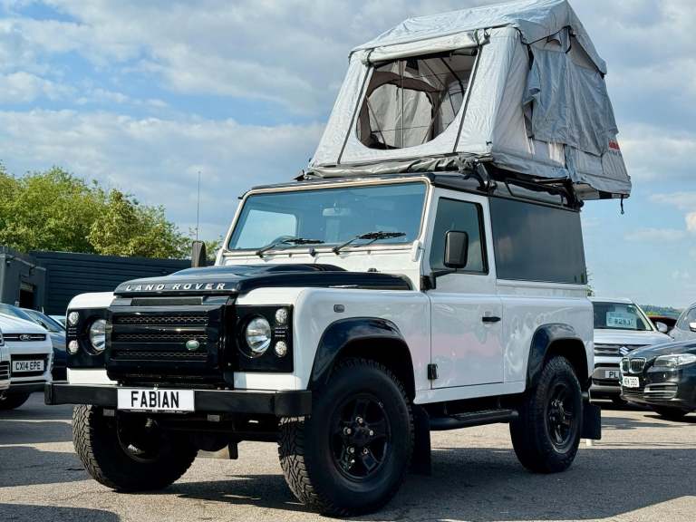 2014 Land Rover Defender 90 XS 2.2 TDCI **Masi Windows - 4 Seater - TentBox**