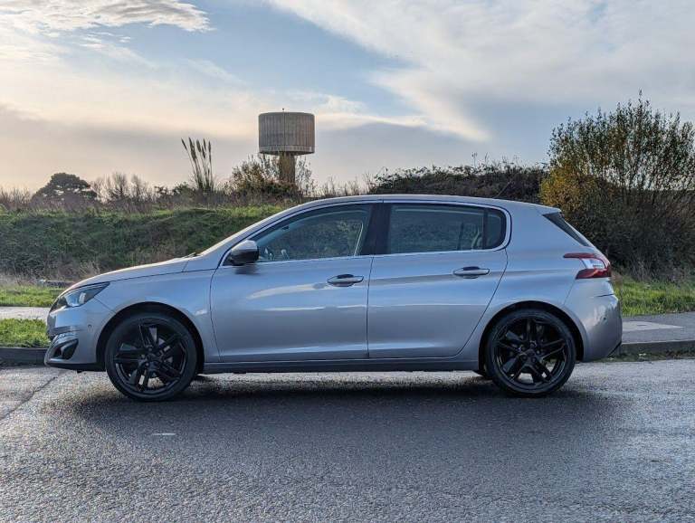 2013 Peugeot 308 1.6 THP Allure 5dr HATCHBACK PETROL Manual
