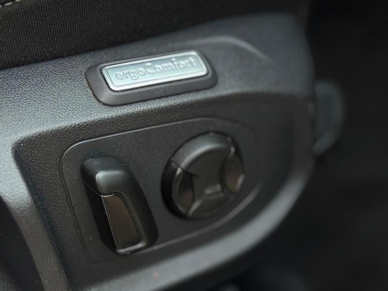 2019 Volkswagen Arteon 1.5 TSI EVO Elegance Fastback DSG Euro 6 (s/s) 5dr HATCHBACK Petrol Automatic