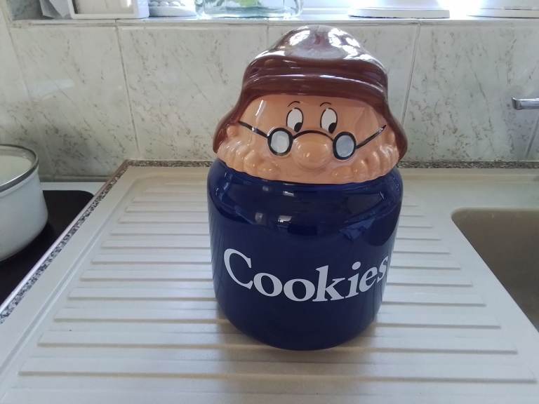Cookie Jar In Blue Ceramic Glaze By Wade For Tetley Tea With Gaffer Lid 