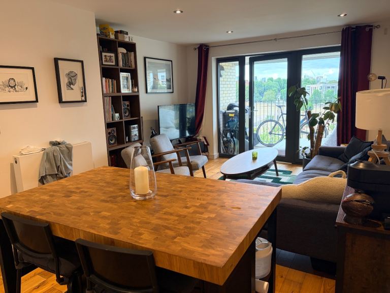 3 month sublet in Oval, London