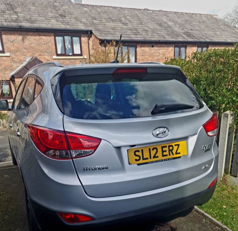 Hyundai ix35 4x4 fully loaded 12 month mot