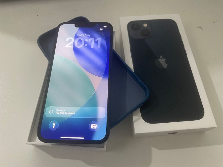 APPLE IPHONE 13 128GB IMMACULATE CONDITION 