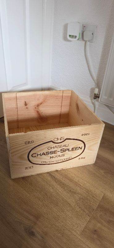 Wooden Champagne Box - Perfect For Storing 12" Vinyl Records