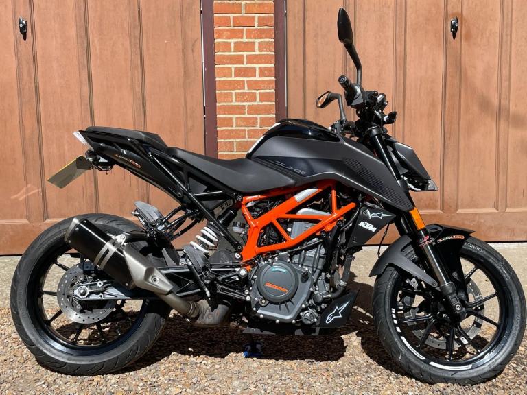 2023 KTM 390 DUKE
