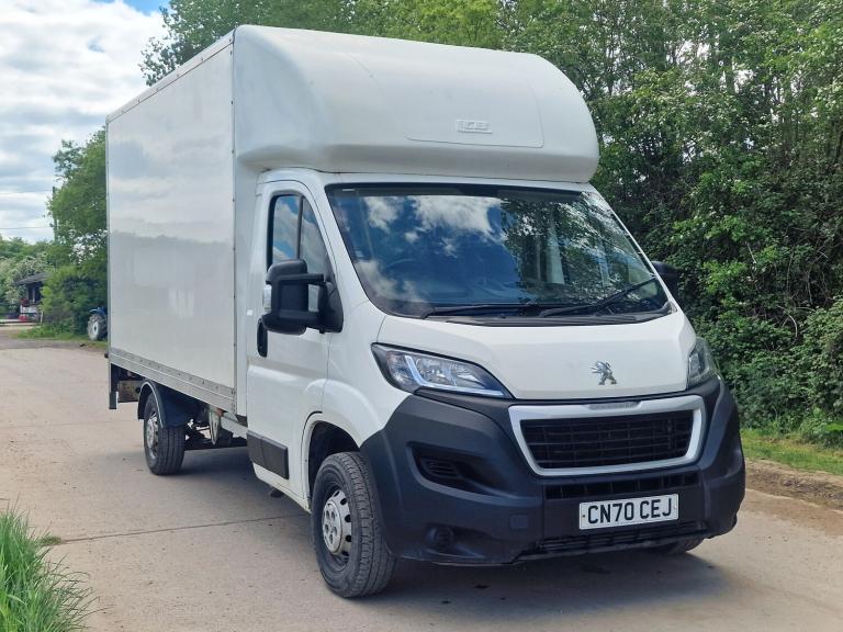 2020 Peugeot Boxer 335 L3 HDI Luton/Box Tail-Lift  120k Miles  Spares Repairs