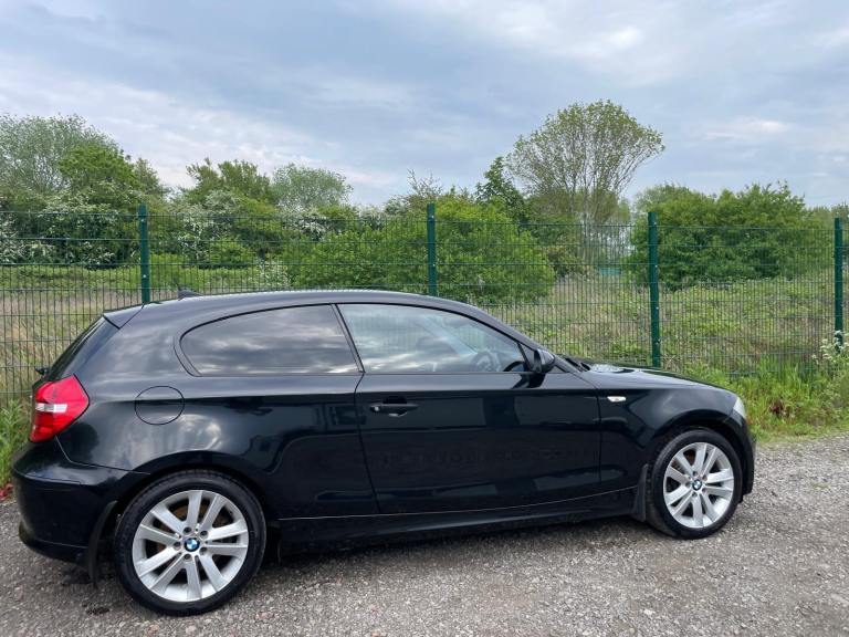 BMW 118D 2.0 SPORT 59 REG BLACK 3 DOOR MOT OCTOBER 24TH 2026 TAX £35 SERVICE HISTORY NEW CLUTCH+DMF