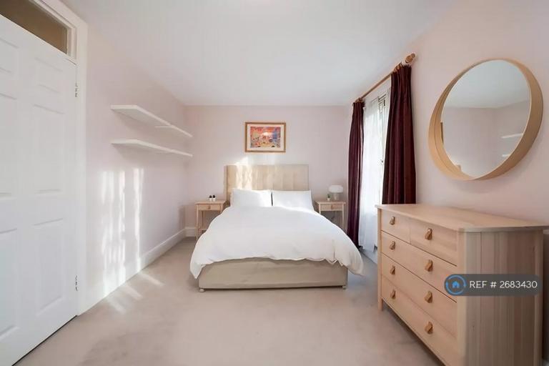 2 bedroom house in Victoria Rise, London, NW6 (2 bed) (#2683430)