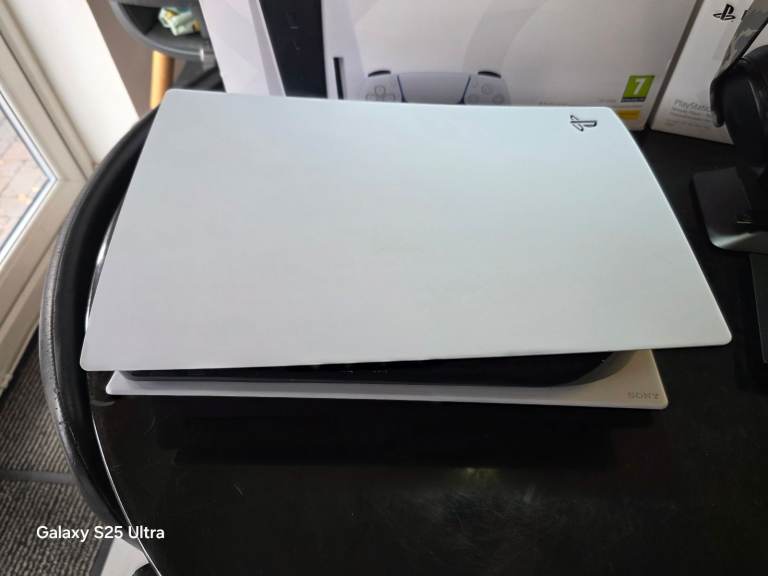 Sony PlayStation 5 825gb 