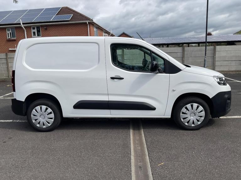 2022 Citroen Berlingo 1.5 BlueHDi 1000 Enterprise M Pro SWB Euro 6 (s/s) 5dr PANEL VAN Diesel Manual