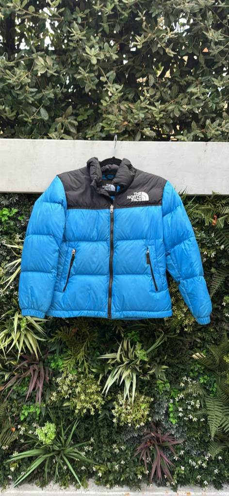 North Face teen 1996 retro nuptse jacket