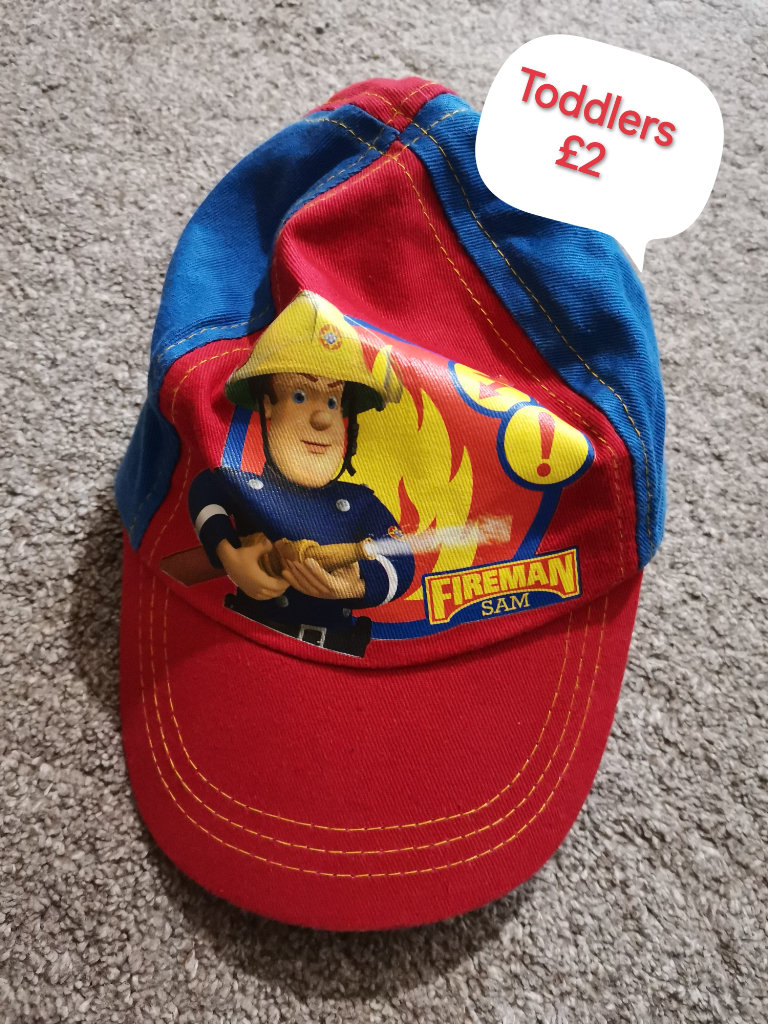 💥 Kids hats, boys and girls, toddlers, prices in the ad, all for £7💥