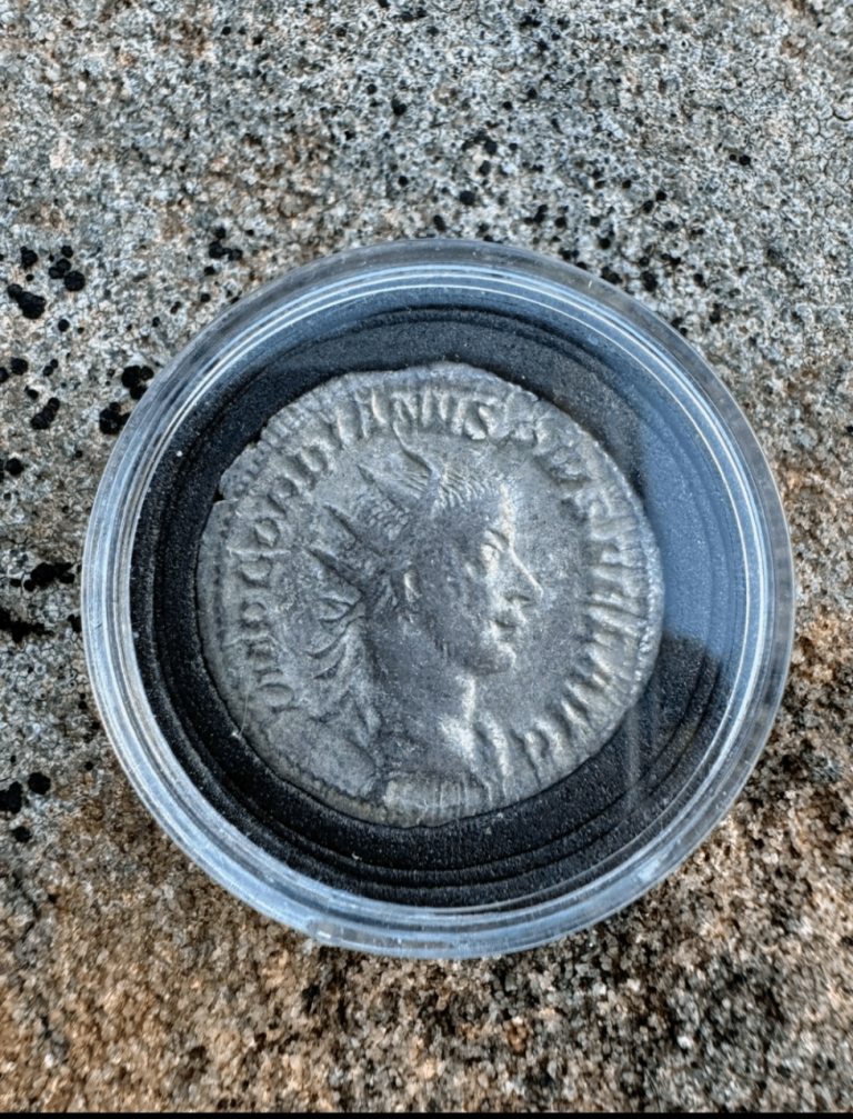 Gordianus III Augustus Ar Antoninianus of Roma
