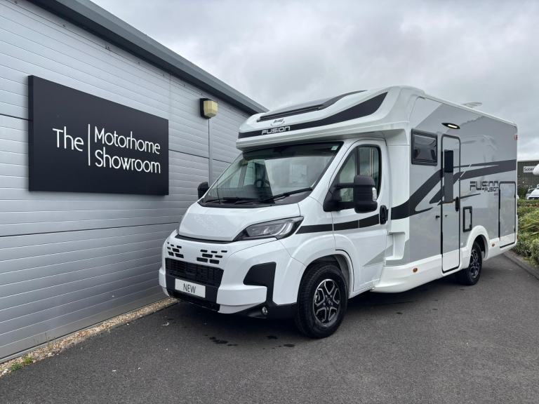 2026 McLouis Fusion 360 | Automatic | Dealer Special | £3K Off | Awning Included