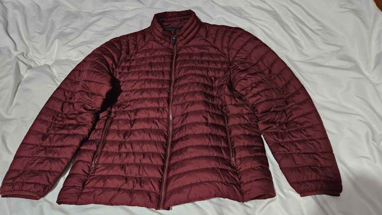 Burgundy Puffer Jacket - XL