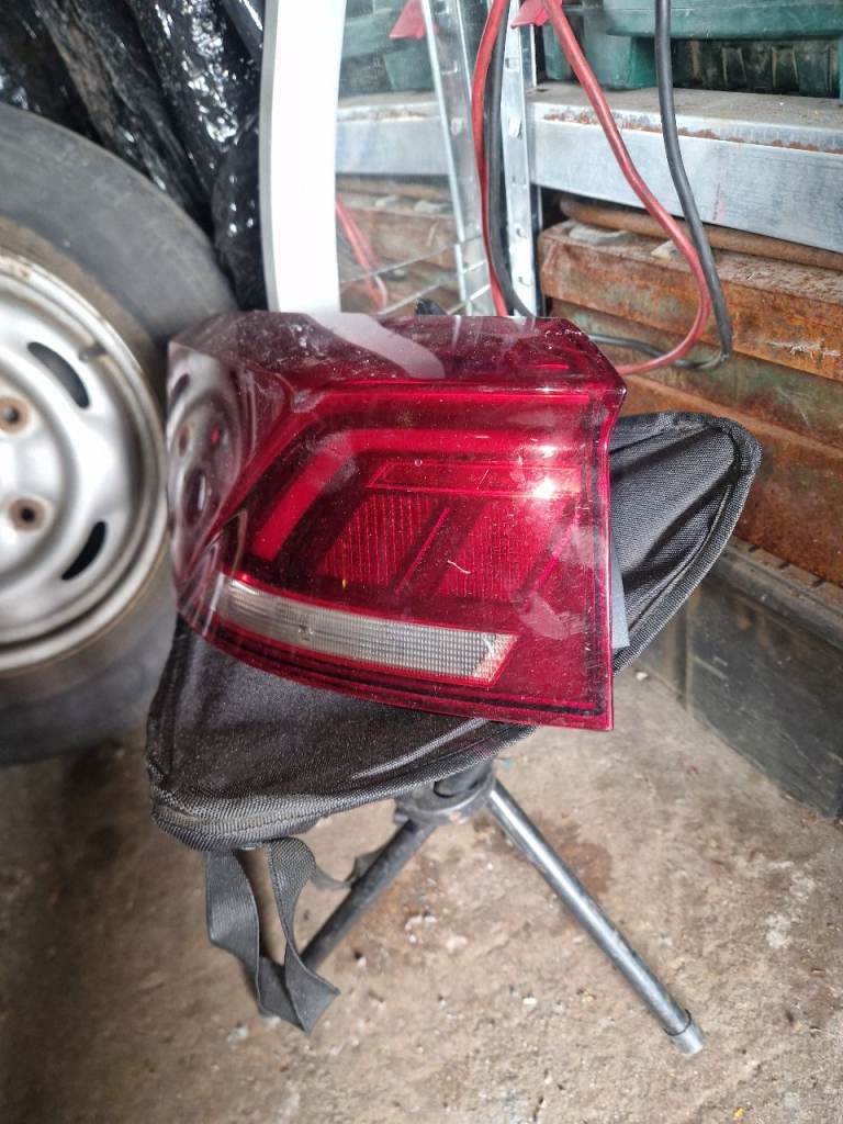 Vw t roc rear lights