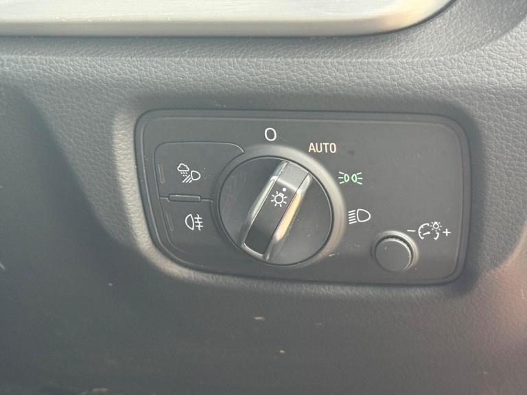 2016 Audi A3 2.0 TFSI S line Sportback S Tronic Euro 6 (s/s) 5dr HATCHBACK Petrol Automatic