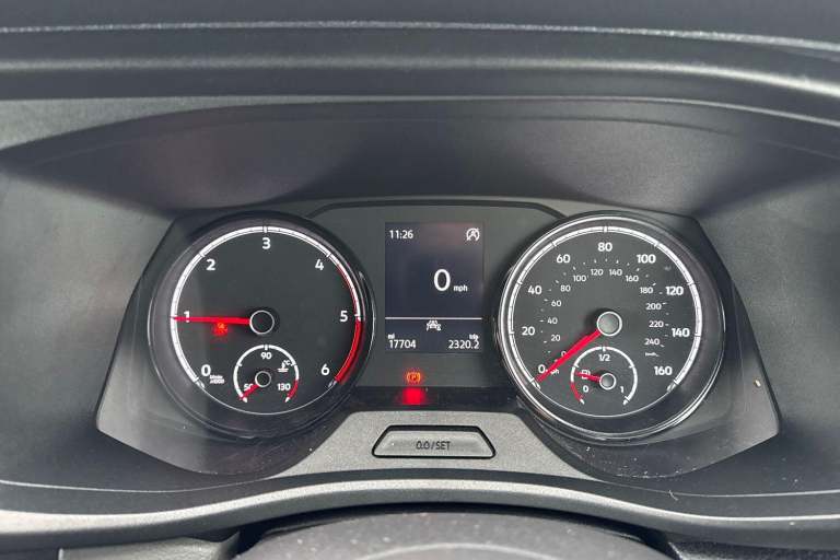 2024 Volkswagen Transporter 2.0 TDI 150 Highline Kombi Van WINDOW VAN DIESEL Manual