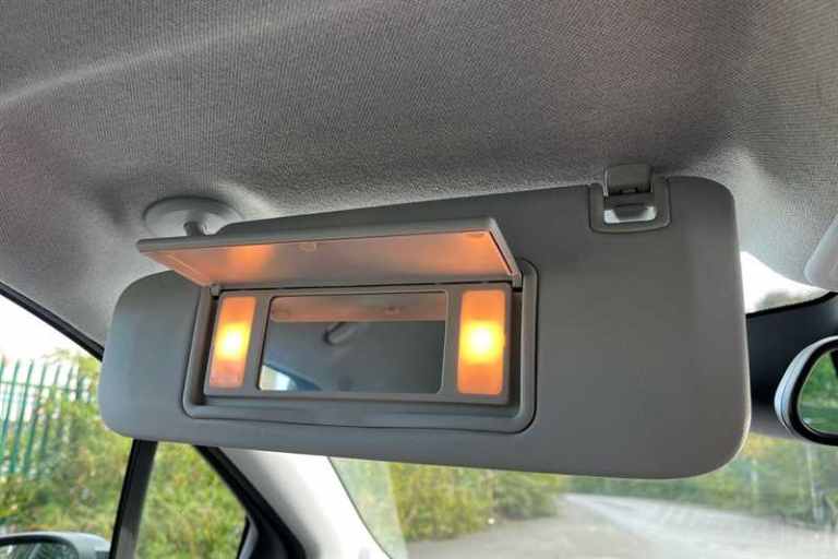 2022 Vauxhall Crossland 1.2i Turbo (130 PS) Ultimate 5 Door Petrol SUV *** 1 Owner / Full Vauxhal...