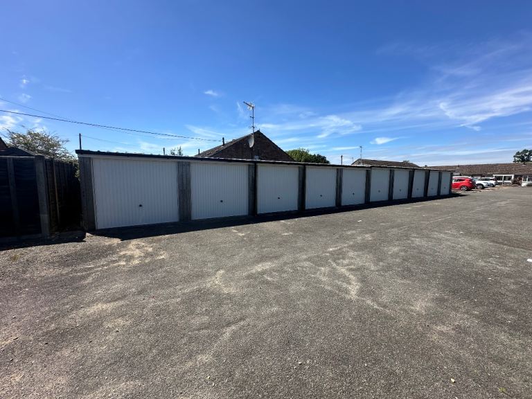 Garages to rent in Shipdham, Norfolk 