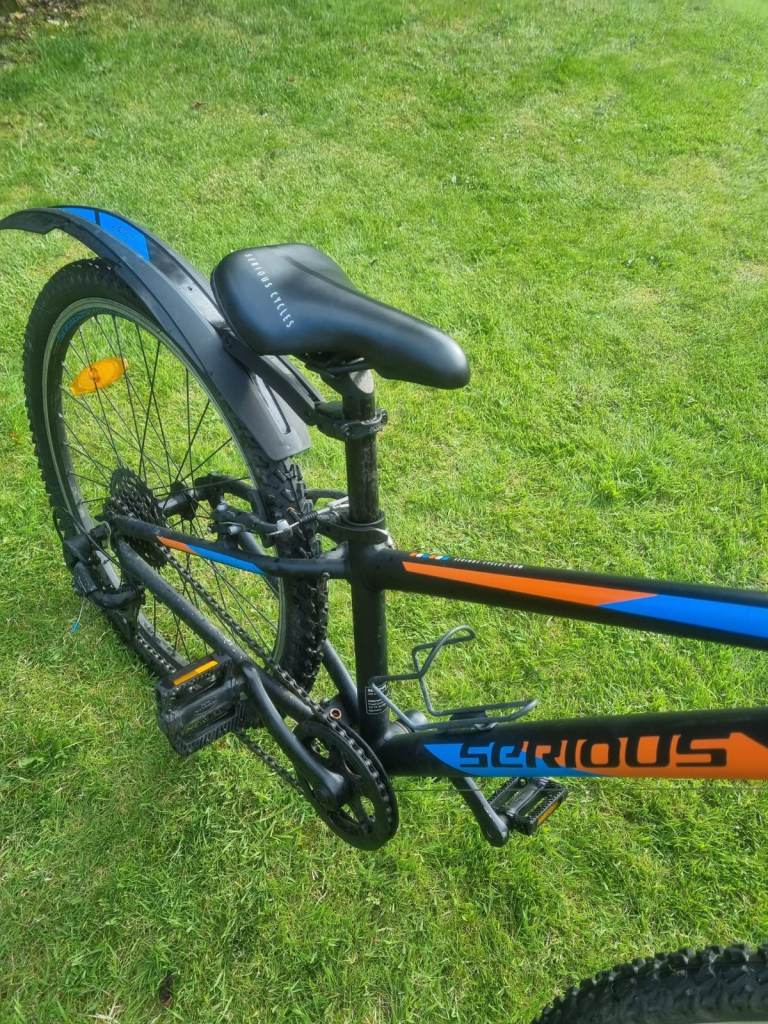 Serious Rockville 24" Children's Bike