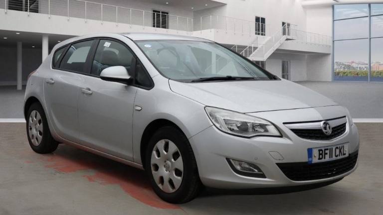2011 Vauxhall Astra 1.6 16v Exclusiv Hatchback 5dr Petrol Manual Euro 5 (115 ps) Hatchback Petrol...