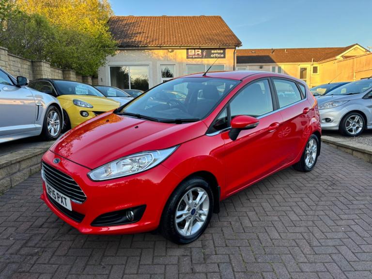 2015 Ford Fiesta 1.25 Zetec Euro 5 5dr HATCHBACK Petrol Manual