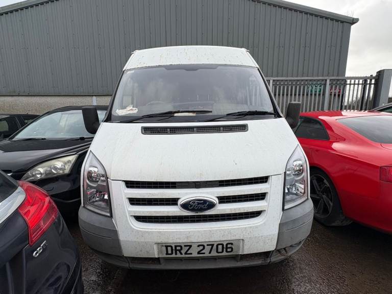 2009 Ford Transit, 2.4 breaking for parts only, all parts available. 