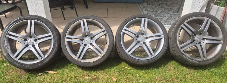 Genuine Mercedes 18” Staggered Alloy Wheels 7.5J / 8.5J with Tyres