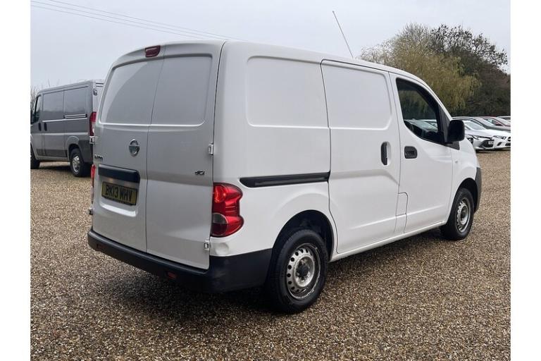 2013 Nissan NV200 1.5 dCi 89 SE Van CAR DERIVED VAN DIESEL Manual