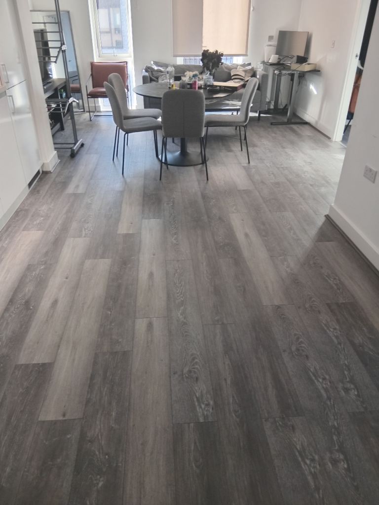 Professional Laminate and carpet Flooring Fitters | Competitive Prices