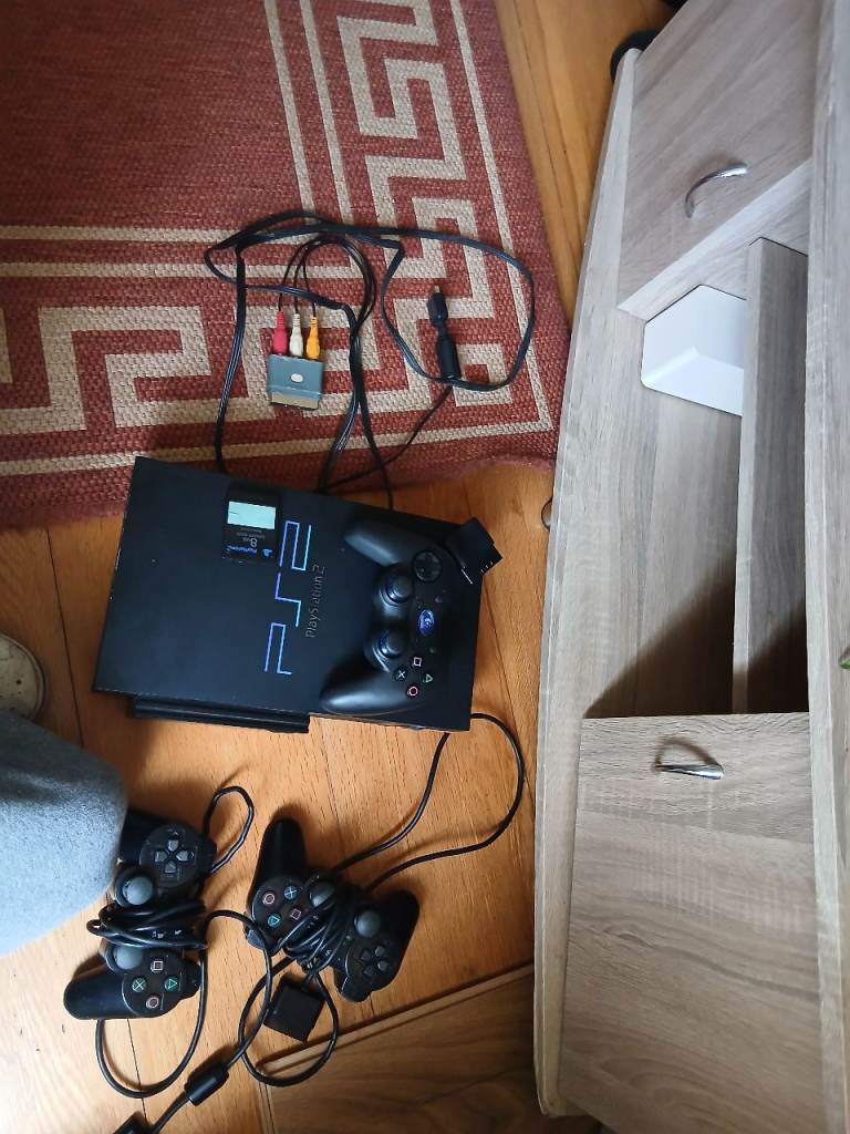 Sony PlayStation 2 Console with 3 Controllers & Cables