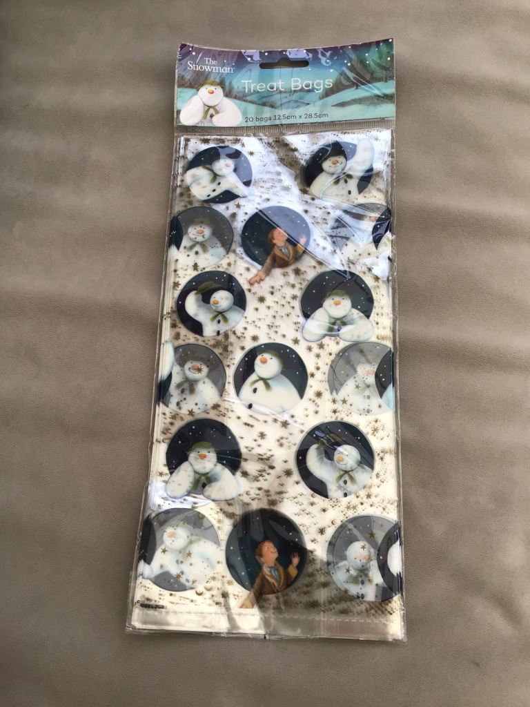 “The Snowman” 20 Christmas Party Children’s Treat Bags Kit - Brand New