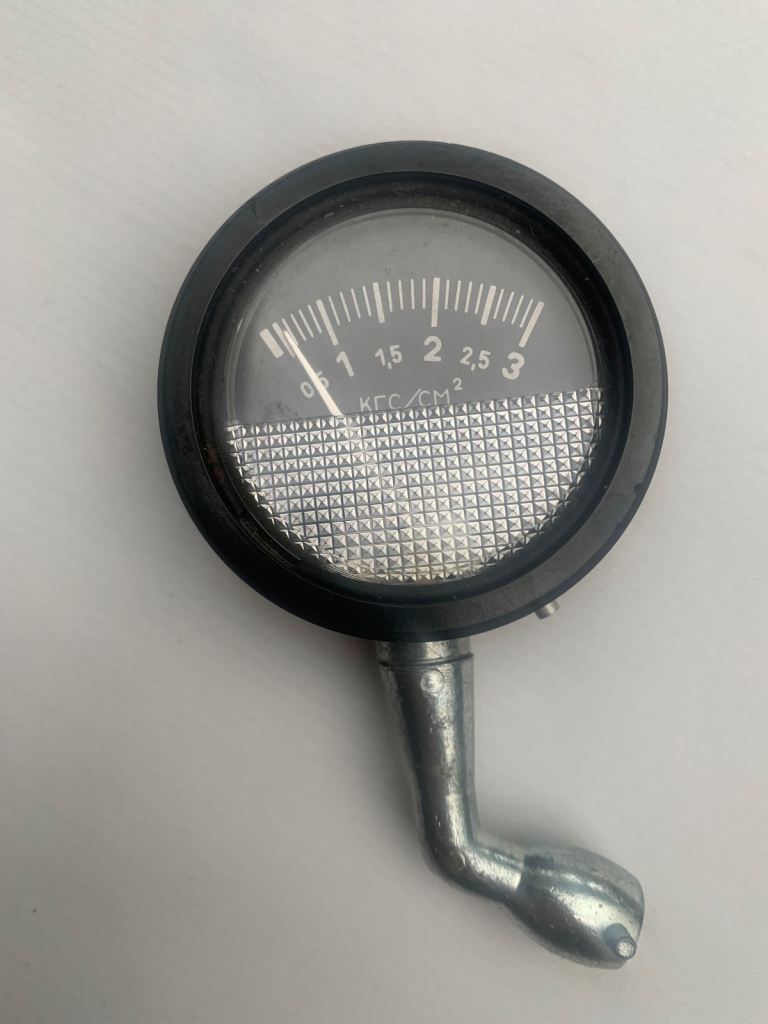 Vintage tyre pressure gauge