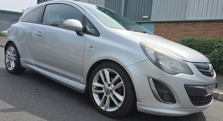Vauxhall corsa 1.4 sri Ford Volkswagen toyota nissan honda hyundai renault peugeot skoda suzuki ci