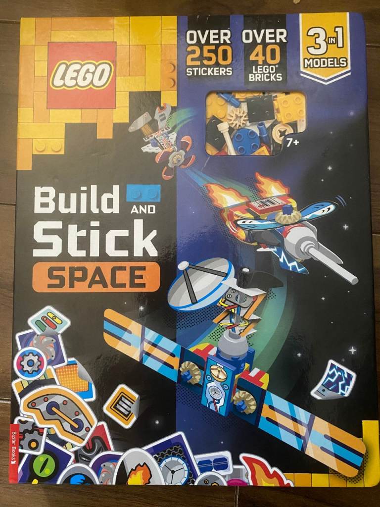LEGO Build and Stick Space set