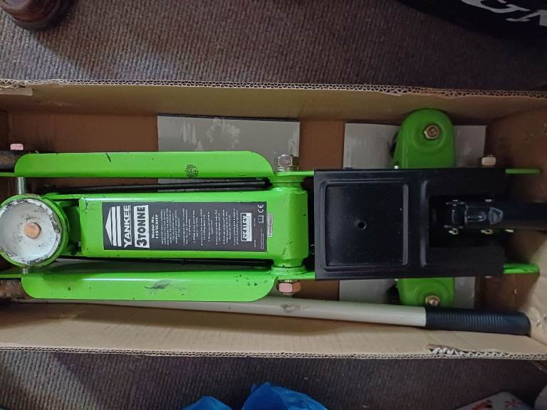 Sealey trolley jack boxed