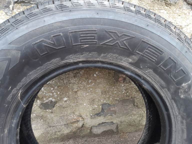 Nexen Roadian 245/70r16