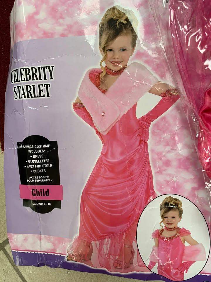KIDS FANCY DRESS COSTUMES - AGE 7-10 YRS