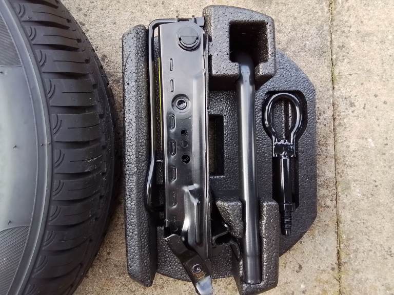 Ford Fiesta Titanium (2020) Spare Wheel and Kit.