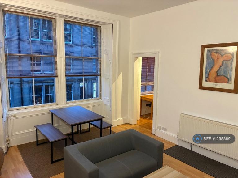 2 bedroom flat in Valleyfield Street, Edinburgh, EH3 (2 bed) (#2683119)