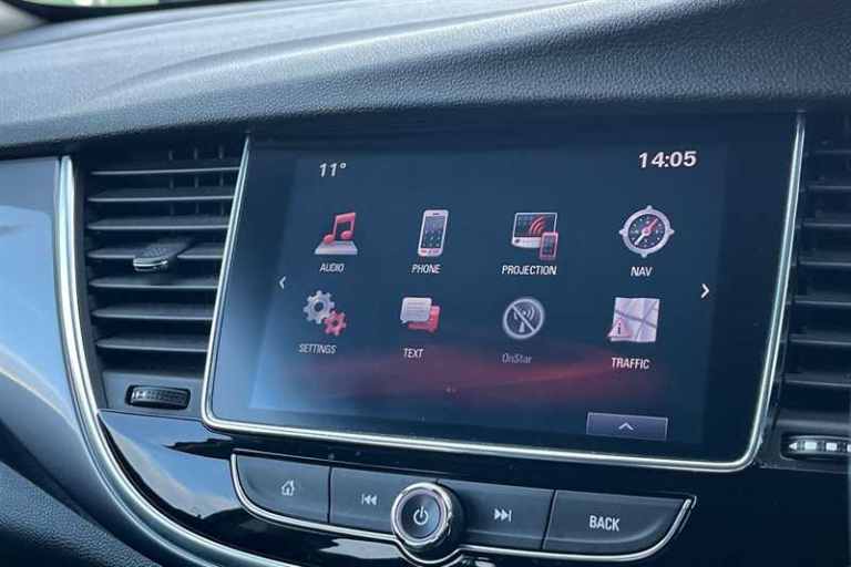 2017 Vauxhall Mokka X 1.4T Design Nav 5dr HATCHBACK PETROL Manual