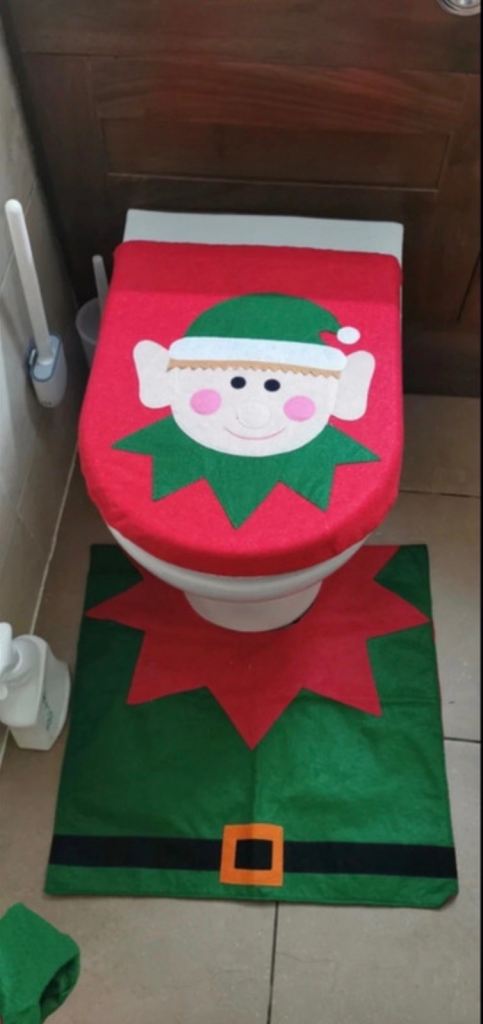 Christmas Elf Toilet Seat Cover and Mat Set – Festive Decor